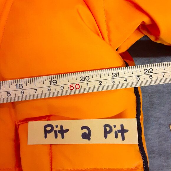 Denali Woman's Puffer Jacket Sz MED Full Zip Down Feathers Pockets Spot on front - Picture 9 of 9